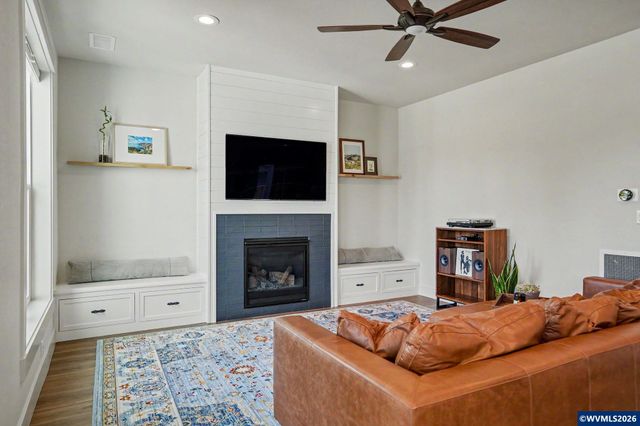 1882 SW 53rd St, Corvallis, OR 97333