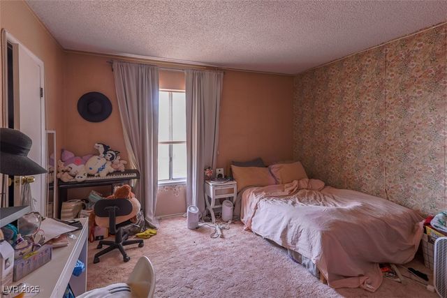 431 Las Casitas Way, Las Vegas, NV 89121