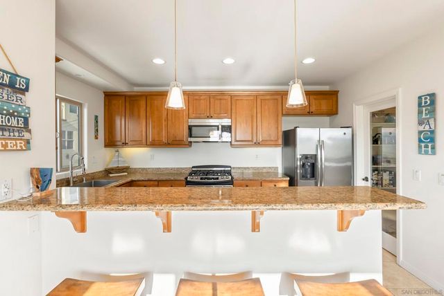 372 Playa Del Norte, La Jolla, CA 92037