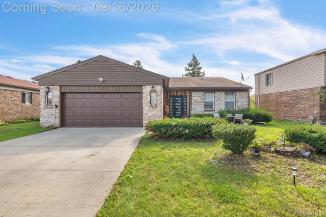 200 Rosemary Street, Dearborn Heights, MI 48127