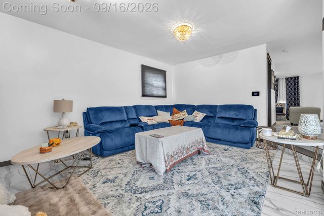 200 Rosemary Street, Dearborn Heights, MI 48127