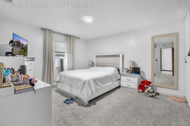 200 Rosemary Street, Dearborn Heights, MI 48127