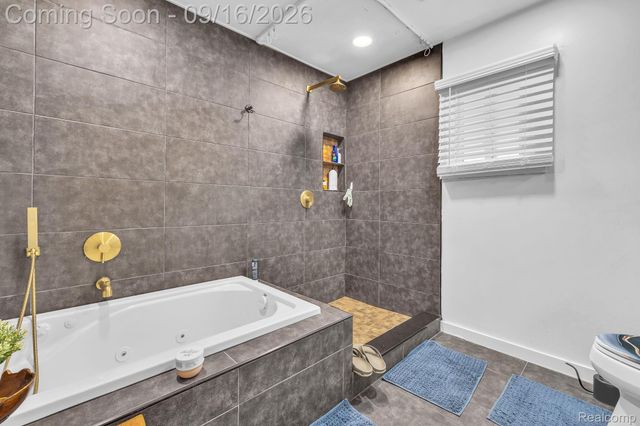 200 Rosemary Street, Dearborn Heights, MI 48127