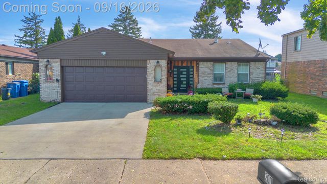 200 Rosemary Street, Dearborn Heights, MI 48127