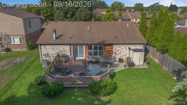 200 Rosemary Street, Dearborn Heights, MI 48127