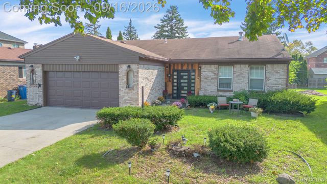 200 Rosemary Street, Dearborn Heights, MI 48127