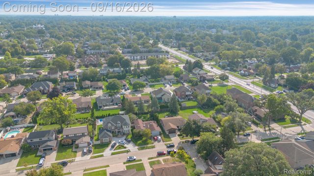 200 Rosemary Street, Dearborn Heights, MI 48127