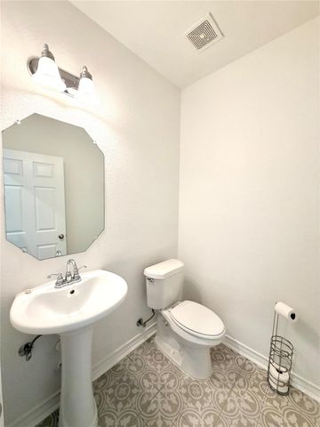 116 Rock Ridge Trail, Liberty Hill, TX 78642
