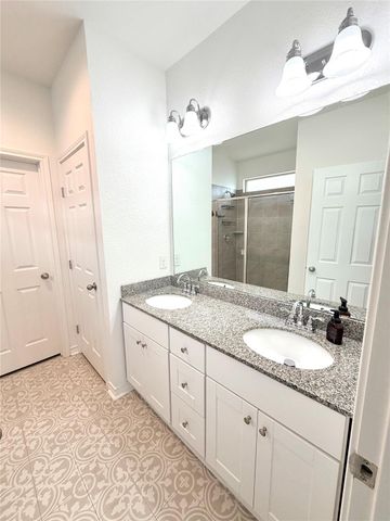 116 Rock Ridge Trail, Liberty Hill, TX 78642