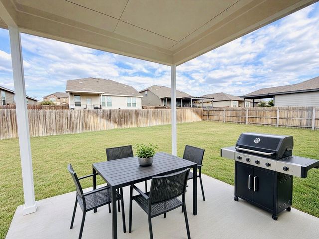 116 Rock Ridge Trail, Liberty Hill, TX 78642