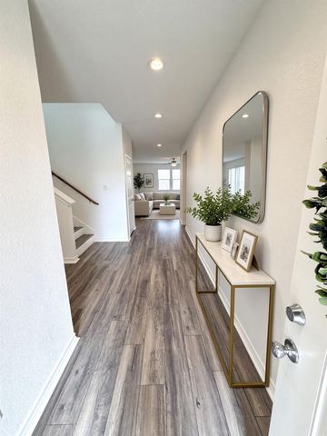 116 Rock Ridge Trail, Liberty Hill, TX 78642