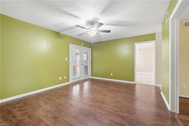 4628 Helensburgh DR, Chesapeake, VA 23321