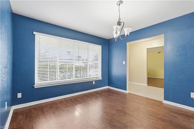 4628 Helensburgh DR, Chesapeake, VA 23321