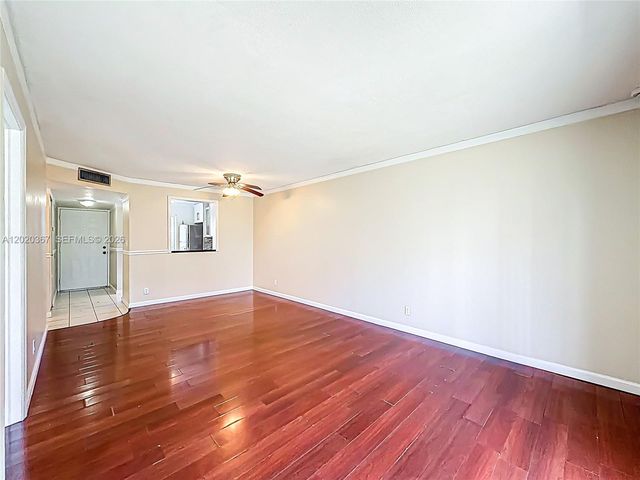 8740 N Sherman Cir 206, Miramar, FL 33025
