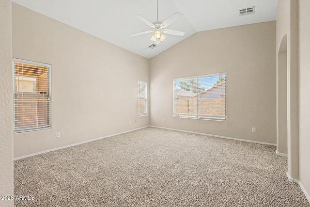 3162 W SUNSHINE BUTTE Drive, San Tan Valley, AZ 85144
