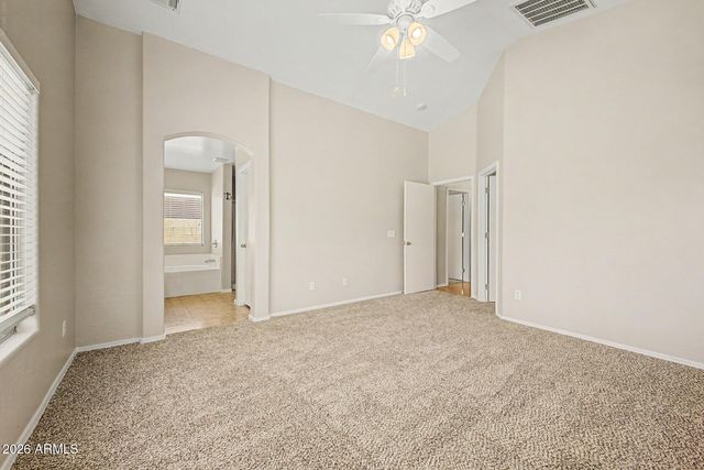 3162 W SUNSHINE BUTTE Drive, San Tan Valley, AZ 85144
