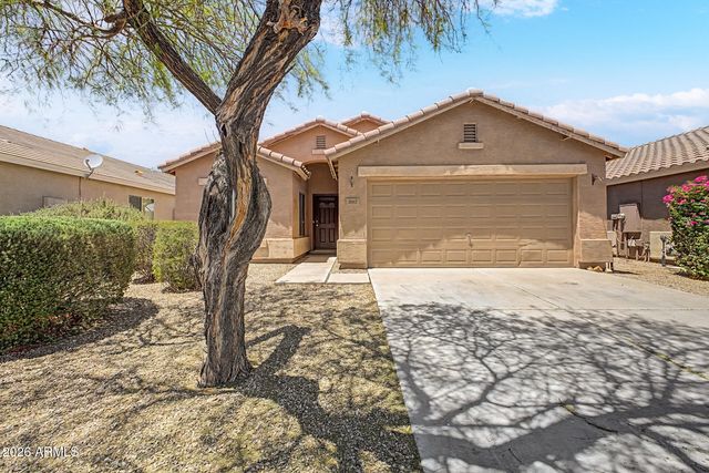 3162 W SUNSHINE BUTTE Drive, San Tan Valley, AZ 85144