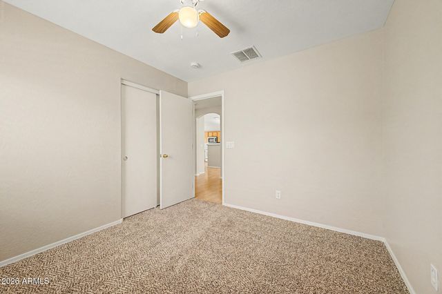 3162 W SUNSHINE BUTTE Drive, San Tan Valley, AZ 85144