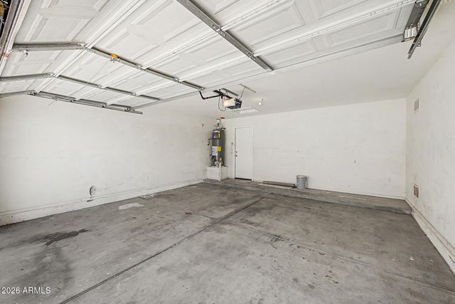 3162 W SUNSHINE BUTTE Drive, San Tan Valley, AZ 85144