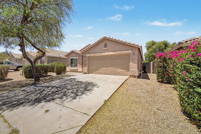 3162 W SUNSHINE BUTTE Drive, San Tan Valley, AZ 85144