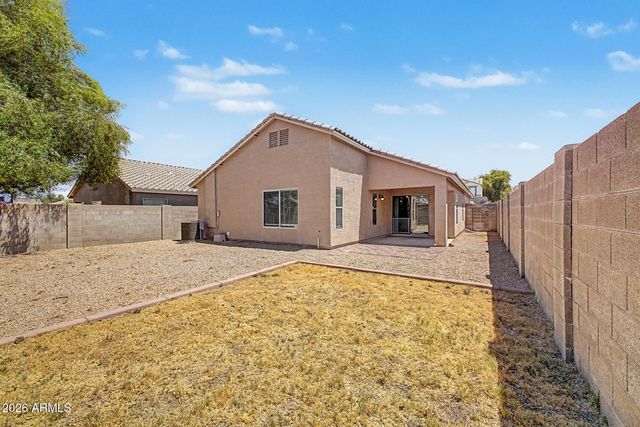 3162 W SUNSHINE BUTTE Drive, San Tan Valley, AZ 85144