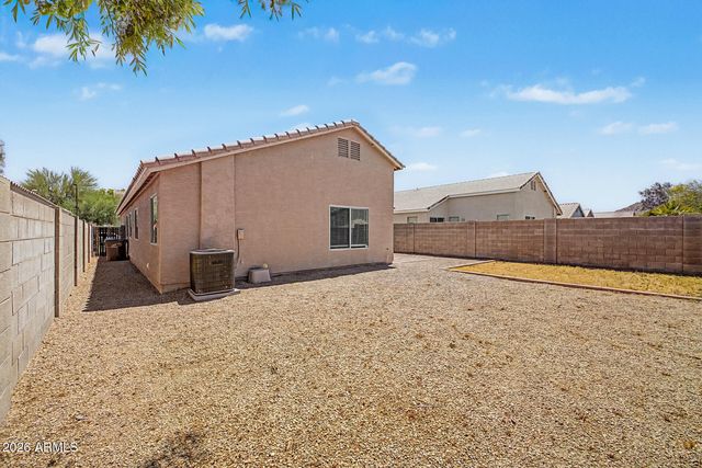 3162 W SUNSHINE BUTTE Drive, San Tan Valley, AZ 85144