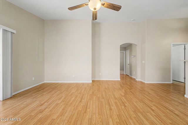 3162 W SUNSHINE BUTTE Drive, San Tan Valley, AZ 85144
