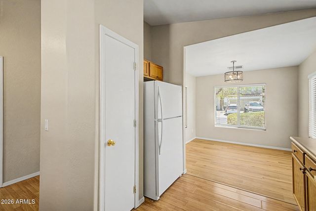 3162 W SUNSHINE BUTTE Drive, San Tan Valley, AZ 85144