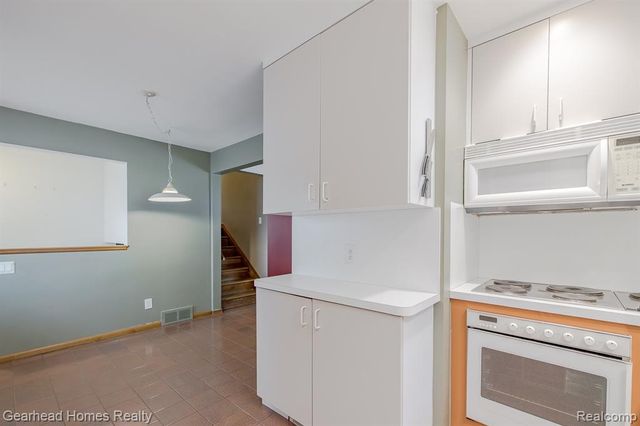 3356 Harding Street, Dearborn, MI 48124
