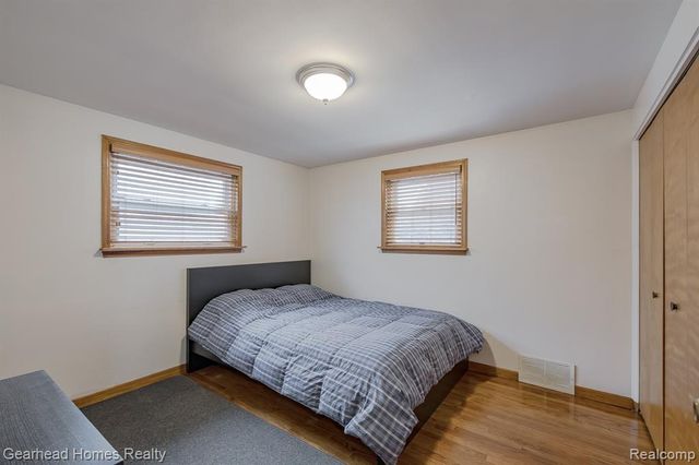 3356 Harding Street, Dearborn, MI 48124