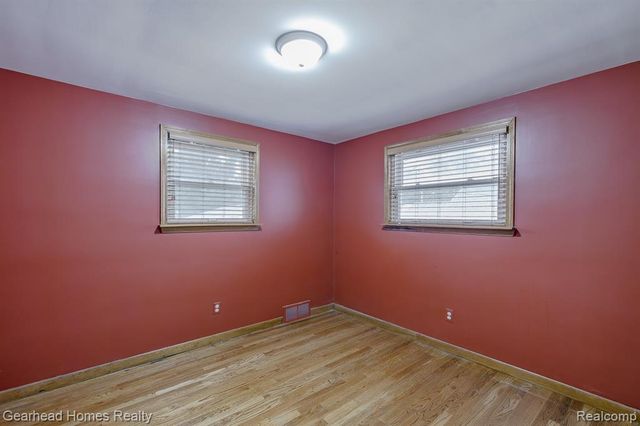 3356 Harding Street, Dearborn, MI 48124