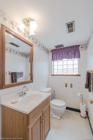 3356 Harding Street, Dearborn, MI 48124