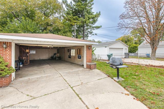 3356 Harding Street, Dearborn, MI 48124