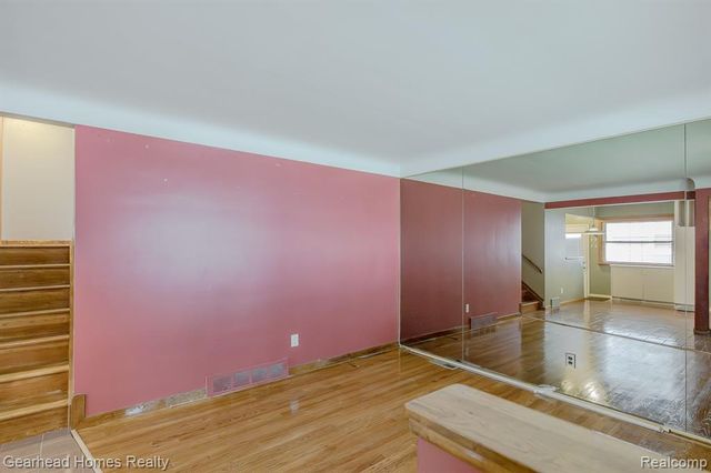 3356 Harding Street, Dearborn, MI 48124
