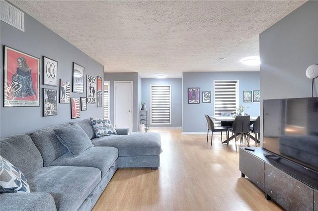 5137 Roswell Road 6, Sandy Springs, GA 30342