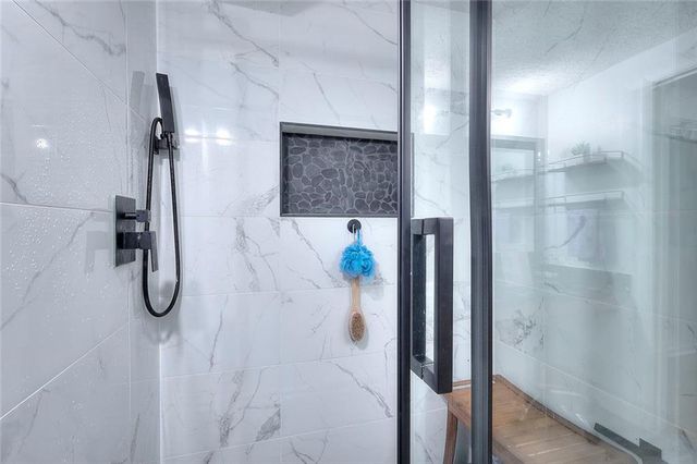 5137 Roswell Road 6, Sandy Springs, GA 30342