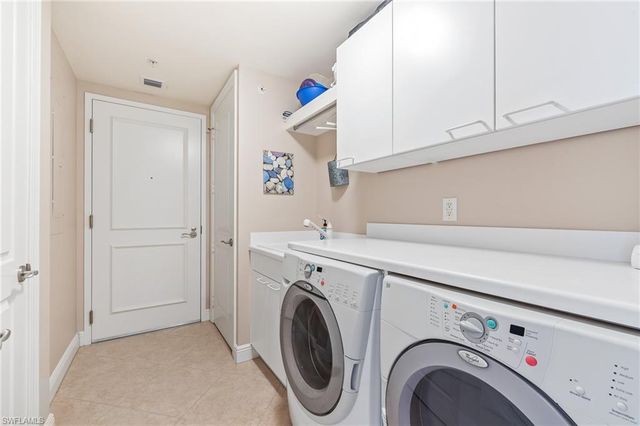 23850 Via Italia CIR 604, Estero, FL 34134