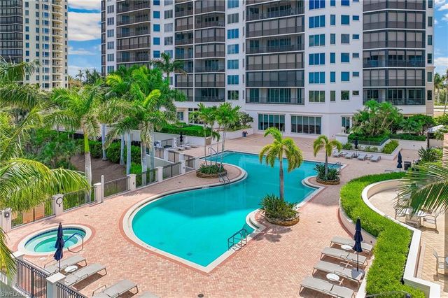 23850 Via Italia CIR 604, Estero, FL 34134