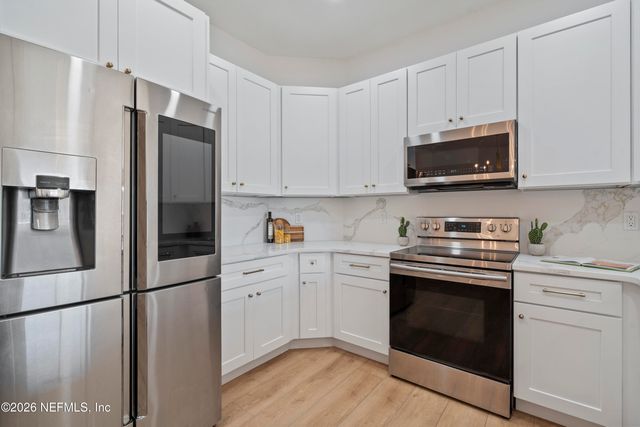 1355 SUMMERBROOK Drive, Middleburg, FL 32068