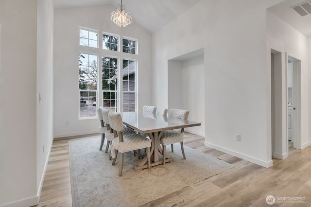 21317 Locust Way, Lynnwood, WA 98036