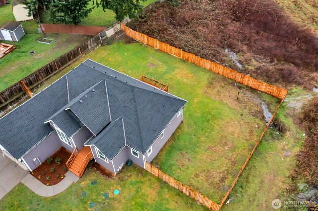 21317 Locust Way, Lynnwood, WA 98036