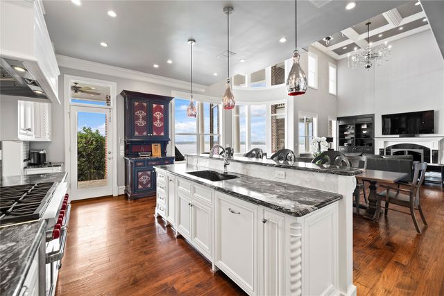 222 Eagles Bluff Boulevard, Bullard, TX 75757