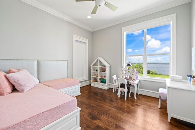 222 Eagles Bluff Boulevard, Bullard, TX 75757