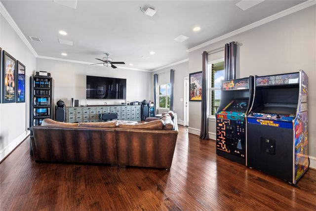 222 Eagles Bluff Boulevard, Bullard, TX 75757