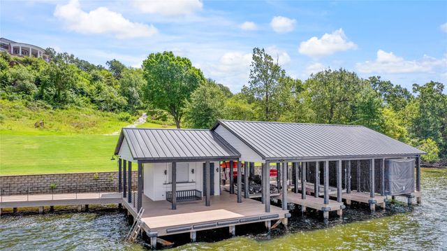 222 Eagles Bluff Boulevard, Bullard, TX 75757