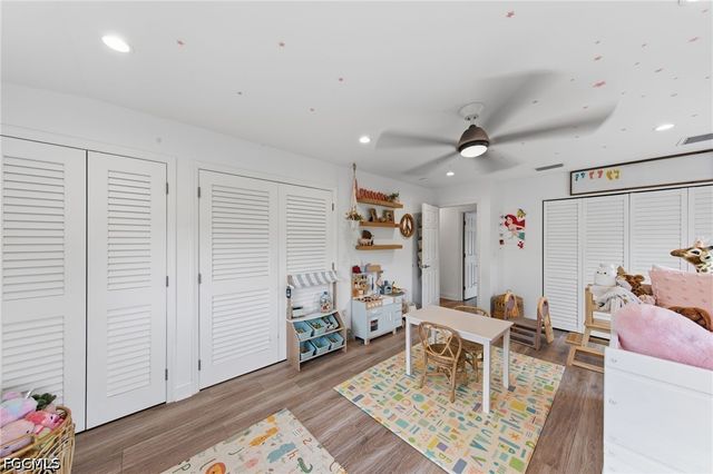 9248 Kincaid CT, Sanibel, FL 33957