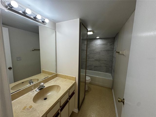 2902 ASH DRIVE, Leesburg, FL 34748