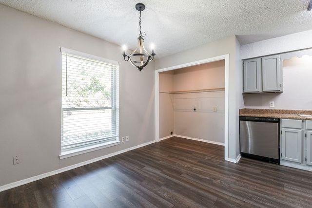 1108 Briar Court, Benbrook, TX 76126