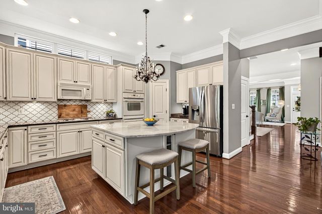 42746 EXPLORER DR, Brambleton, VA 20148