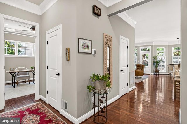 42746 EXPLORER DR, Brambleton, VA 20148